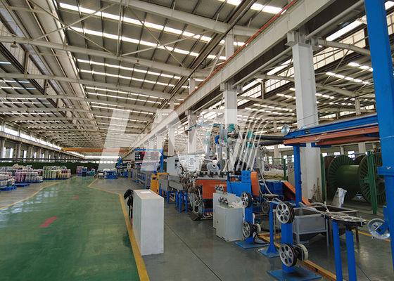 एसीएसआर एसीएसआर / एक्सएलपीई / एचडीपीई एबीसी केबल एक्सट्रूज़न लाइन आरकेसी तापमान नियंत्रण के साथ